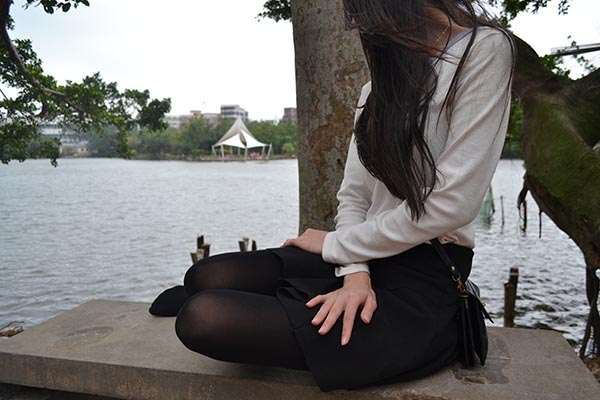 前女友分手一年仍存希望，如何恰当回应不给他错误信号